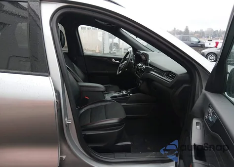 2024 Ford Escape St-Line from USA, damaged, VIN 1FMCU0MN7RUA26202